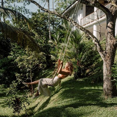 Good Vibes Villas أونا واتونا المظهر الخارجي الصورة
