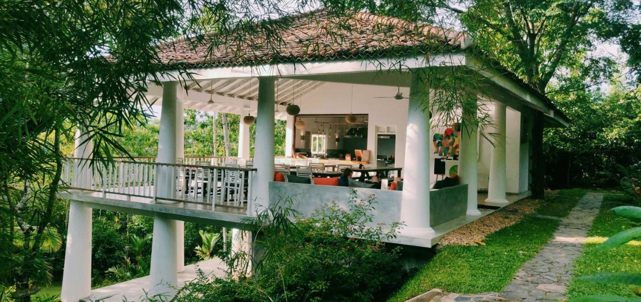 Good Vibes Villas أونا واتونا المظهر الخارجي الصورة